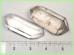 Comparison of a laboratory grown versus a natural quartz crystal